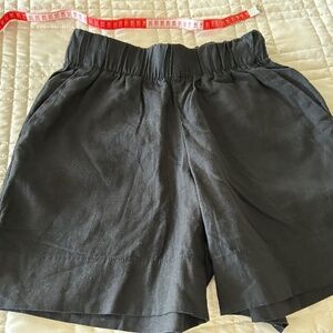 Gap linen black shorts